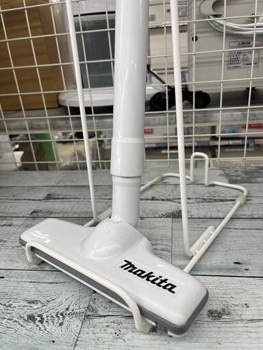 ダイソン サイクロンDyson v10 置くだけ充電できる純正スタンドと