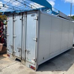 格安目玉商品！！早い者勝ちです！】トラック 冷凍コンテナ 美品
