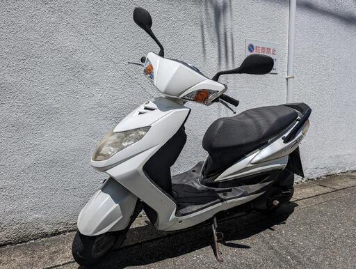安心の駆動ベルト新品　嬉しいシートも中古破れ無しに交換✨　距離多めですが異音も無く元気に走ります　SE44J　シグナスx　2型