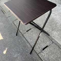 折りたたみテーブル　W490×D390×H670