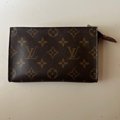 ルイヴィトン　バケツバッグ　バケットPM付属品ポーチ（22日の土曜日に10000円に戻す予定です） ルイヴィトン バケツバッグ バケットPM付属品ポーチ（22日の土曜日に