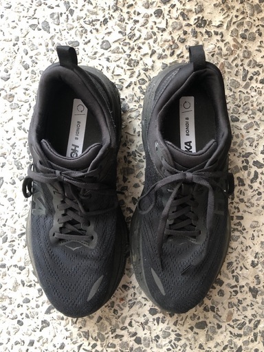 スニーカー HOKA ONEONE BONDI 8