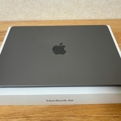 MacBookAir  M2 8GB 256GB
