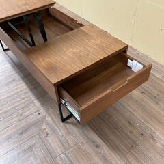 ニトリ 昇降センターテーブルのご紹介です