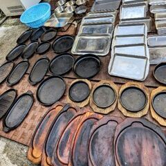 【業務用トレイ、スキレットなど、、85点セット】今月までに引き取りに来てくれる方5000円引きでお譲りします。 業務用トレイ、スキレットなど、、85点セット】今月までに引き取りに来