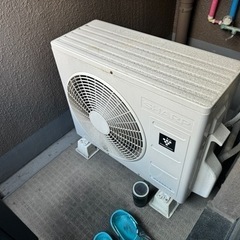 家電 エアコン（2台まとめて）