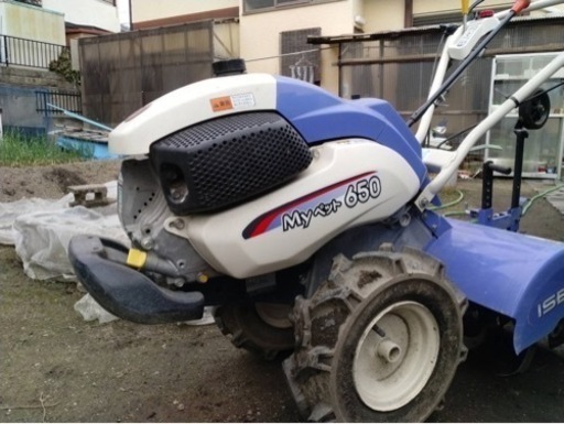 イセキ\n耕運機
