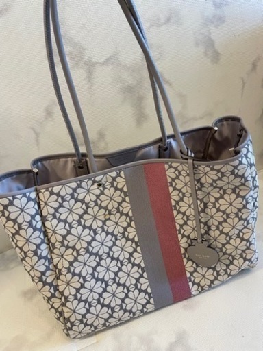 Kate Spadeトートバッグ