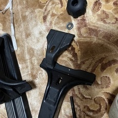 ハイエース　レジアスエースバンなどにルーフキャリアTHULE