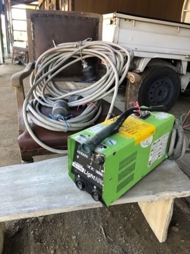 育良精機　イクラ　IS-L160　手溶接用直流アーク溶接機　200V　50/60Hz　動作確認済み
