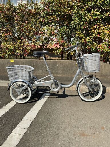 ブリジストン　大人用後二輪式三輪自転車　ＢＷ１０　変速なし　2023年5月購入
