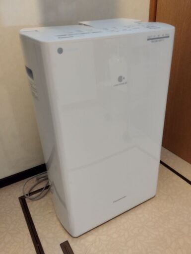 Panasonic 衣類乾燥除湿機　F-YHVX120