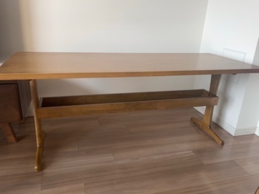 超美品　テーブル　机