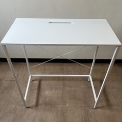 【無料】IKEA デスク 机 テーブル 白 ホワイト パソコンデスク