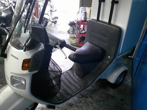 HONDA ジャイロキャノピー2-Fi 自賠保険で乗れます 半額配送