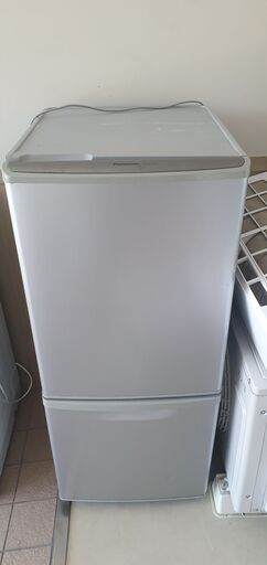 Panasonic　NR-B141W-S冷蔵庫
