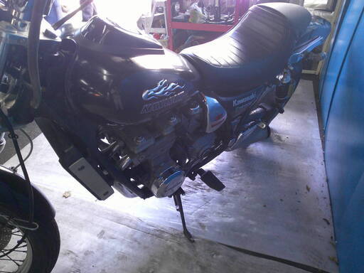 KAWASAKI エリミネーター400-2 黒 車検取得乗れます 半額配送