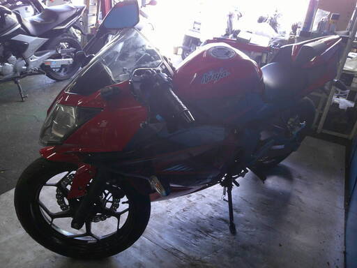 KAWASAKI ニンジャ250SL 黒/赤 格安提供車 半額配送キャンペーン 期間