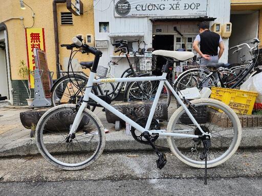 ミニベロ自転車　２０インチ　6変速　白　配達可能