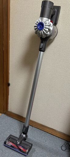 ダイソン　Dyson　コードレスクリーナー　V6