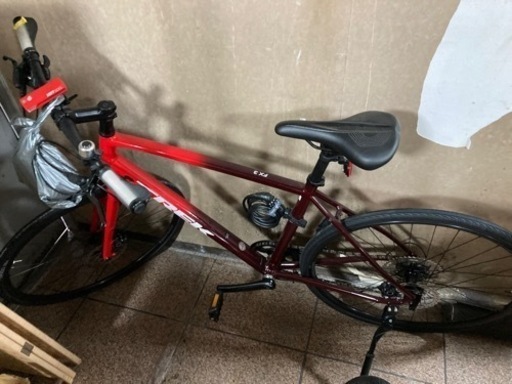 【美品】TREK FX3 DISC マウンテンバイク　自転車