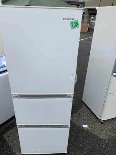 NO 200 福岡市内配送設置無料✨  2020年　ハイセンス 冷蔵庫 幅55.4cm 282L ホワイト HR-D2801W 3ドア 右開き 真ん中野菜室 自動霜取り スリム