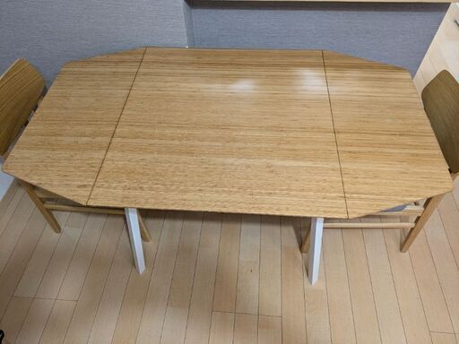 決まりました IKEA バタフライテーブル 伸縮テーブル 使い勝手が良い 