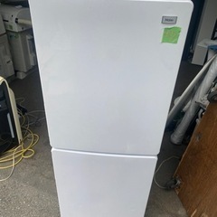 NO 187  🌈福岡市内配送設置無料✨🌈ハイアール 霜取り不要・3段引出し式冷凍室がひとり暮らしに便利! 148L冷凍冷蔵庫(ブラック) ホワイト JR-NF148A-W