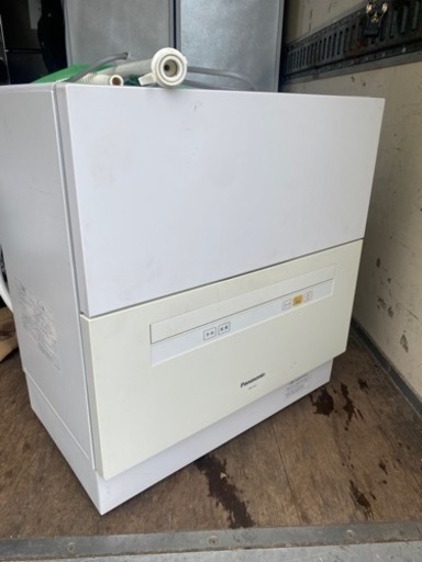 福岡市内配送無料 パナソニック 食器洗い乾燥機 (ホワイト) (NPTA1W) ホワイト NP-TA1-W