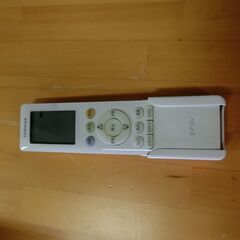 TOSHIBA エアコン 室内機RAS-J221M(W)/室外機RAS-J221MA 2022年製　6畳～9畳 2.2kW 自動クリーニング② 