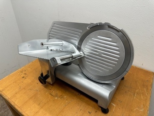 ミートスライサー　業務用　回転刃２５０ｍｍ　厨房　飲食店　ＴＢＭＳ－２５０Ｎ