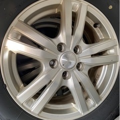 スタッドレス　タイヤ　15インチ