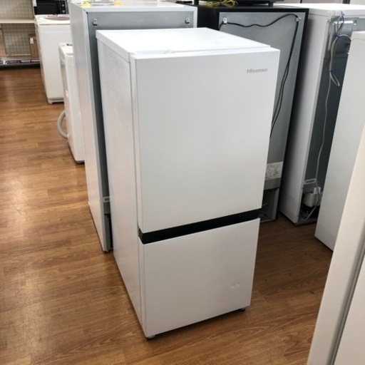 安心の1年保証付！！【Hisense 2ドア冷蔵庫　HR-D1304 2022年製　135L クリーニング済み】売ります！取りに来れる方限定！