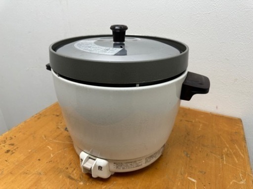 リンナイ　Rinnai　業務用　ガス炊飯器　２升炊き　３.６L　プロパンガス　２０１９年製　飲食店　RR-20SF2
