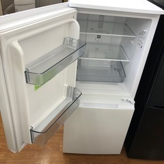 安心の1年保証付！！【SHARP 2ドア冷蔵庫　SJ-D15J-W 2022年製　152L キズ有り　クリーニング済み】売ります！取りに来れる方限定！