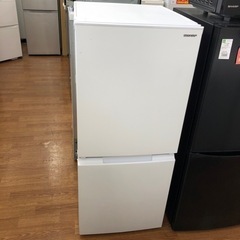 安心の1年保証付！！【SHARP 2ドア冷蔵庫　SJ-D15J-W 2022年製　152L キズ有り　クリーニング済み】売ります！取りに来れる方限定！