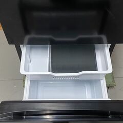 Hisense 　ハイセンス　2ドア冷凍冷蔵庫　AT-RF160-BK　2021年製　126