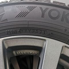 スタッドレスタイヤ　195/65R15　PCD100