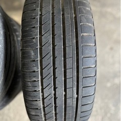 車☆タイヤ☆19インチ☆ 235/35/19☆夏タイヤ