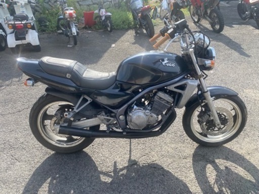 カワサキ　バリオス　書付　実動　低走行　ZR250A
