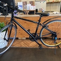 【前後タイヤ・後輪チューブ新品！】泥除け付き　アルミフレーム　6段変速　700×28cクロスバイク　ブラック