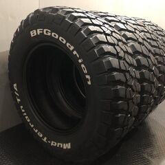 BF Goodrich Mud-Terrain T/A KM2 LT235/70R16 104/101Q 16インチ 夏タイヤ バリ溝 ホワイトレター デリカD:5 RAV4等　(VTY861)
