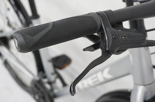 TREK 「トレック」 FX2 DISC WOMEN