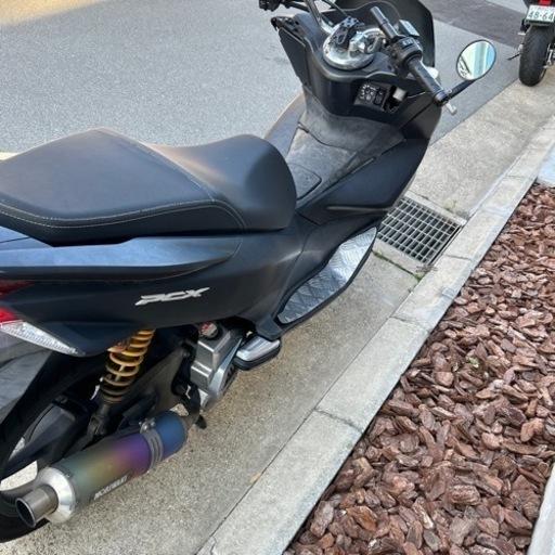 PCX JF56 新型PCXが納車されました！JF56型から乗り換えの感想 - ば