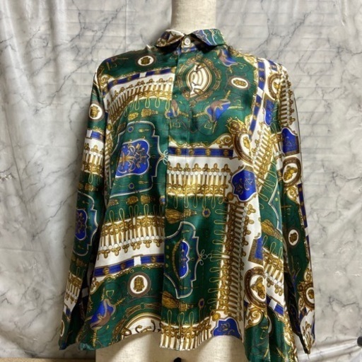 服　レディース