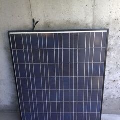 シャープ製中古の太陽電池パネルです。