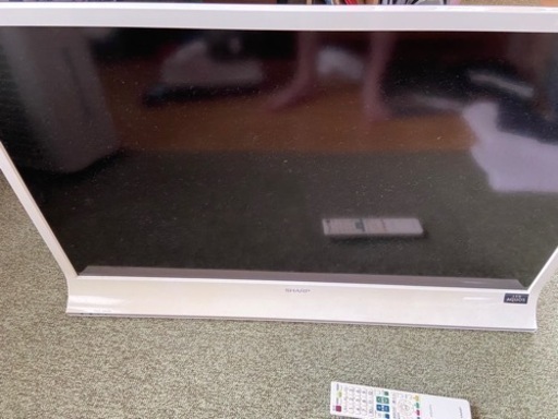 シャープ　AQUOS LC-40J9 40型液晶テレビ