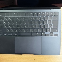 美品】M2チップ搭載13インチMacBook Air - ミッドナイト 16G 1T