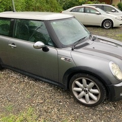 BMW Mini Cooper S R53 6MT 2005年式　走行距離7.9万キロでも良好です！