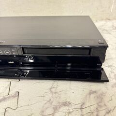  18325  SHARP ブルーレイディスクレコーダー   ◆大阪市内・東大阪市他 6,000円以上ご購入で無料配達いたします！◆ ※京都・高槻・枚方方面◆神戸・西宮・尼崎方面◆生駒方面、大阪南部方面　それぞれ条件付き無料配送あり！            